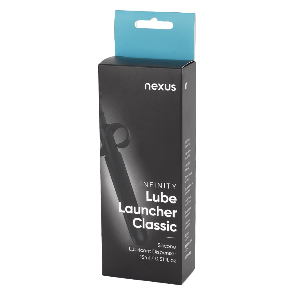 NEXUSブランドお馴染みのブラック×ブルーなパッケージ。「クラシック」と「プロ」の２種類があり、こちらは「クラシック」です。